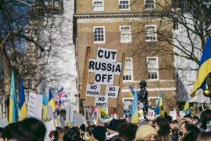 shutterstock 2135028235. Russian gas, Ukraine protest